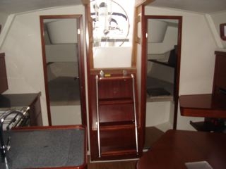 Bareboat Sailing Yacht Hanse 350 photo 5