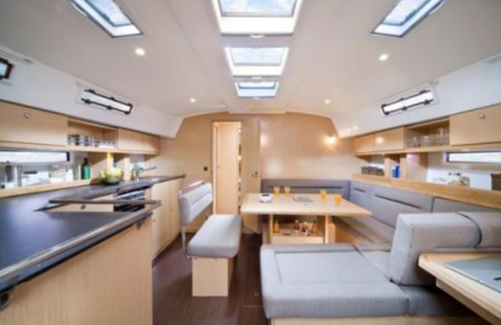 Crewed Sailing Yacht Hanse 54 photo 6