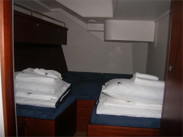 Bareboat Sailing Yacht Hanse 540 photo 7