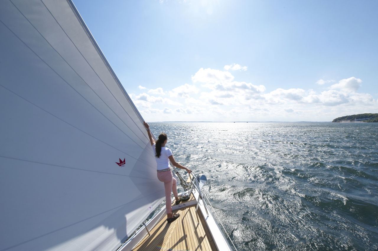 Bareboat Sailing Yacht Hanse 575 photo 4