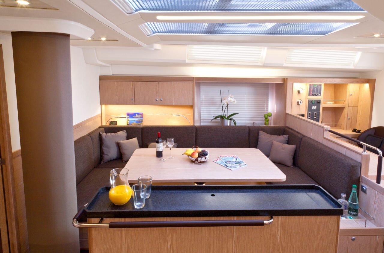 Bareboat Sailing Yacht Hanse 575 photo 6