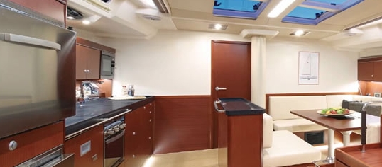 Bareboat Sailing Yacht Hanse 575 photo 7