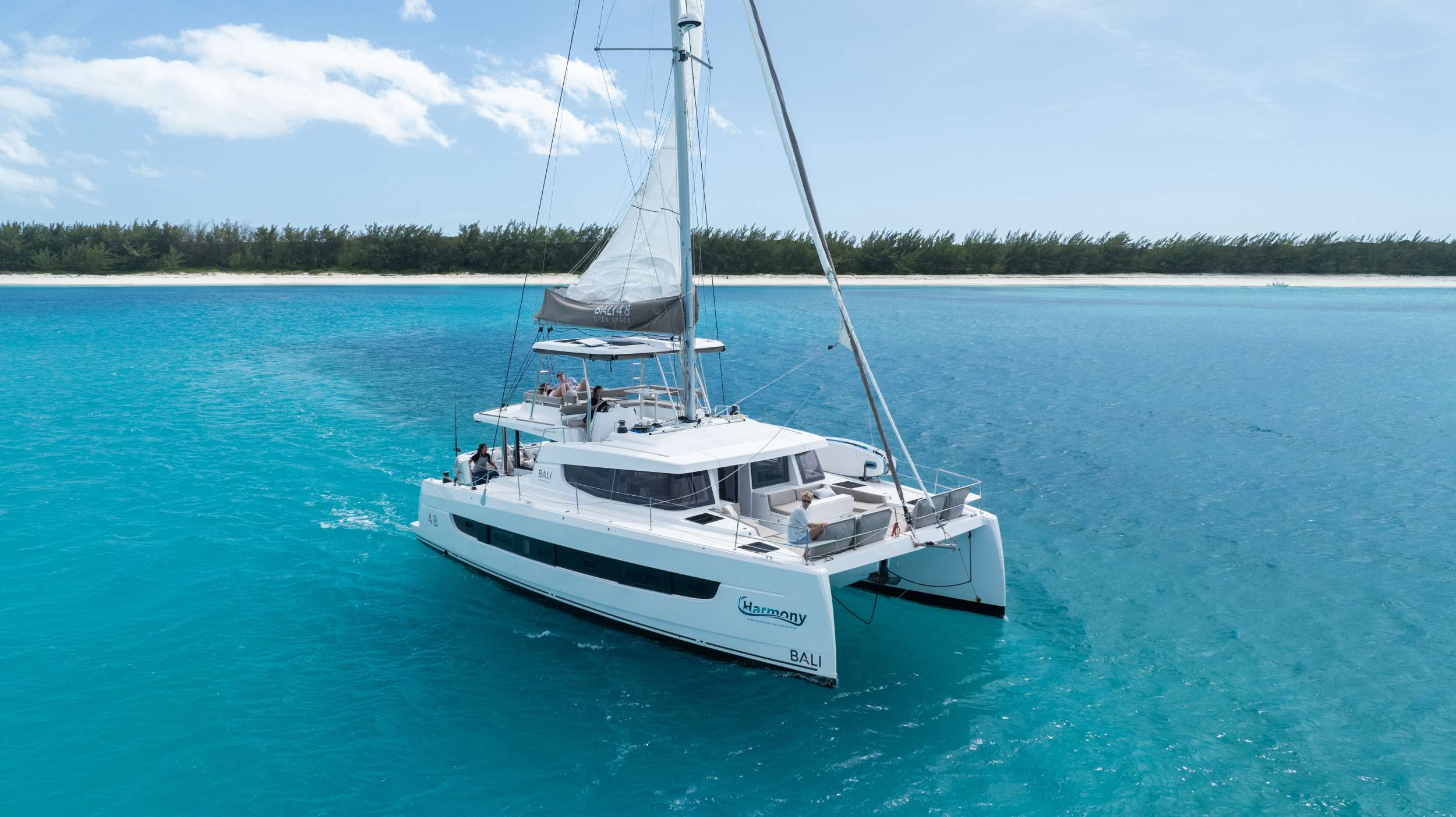 Crewed Catamaran HARMONY photo 3
