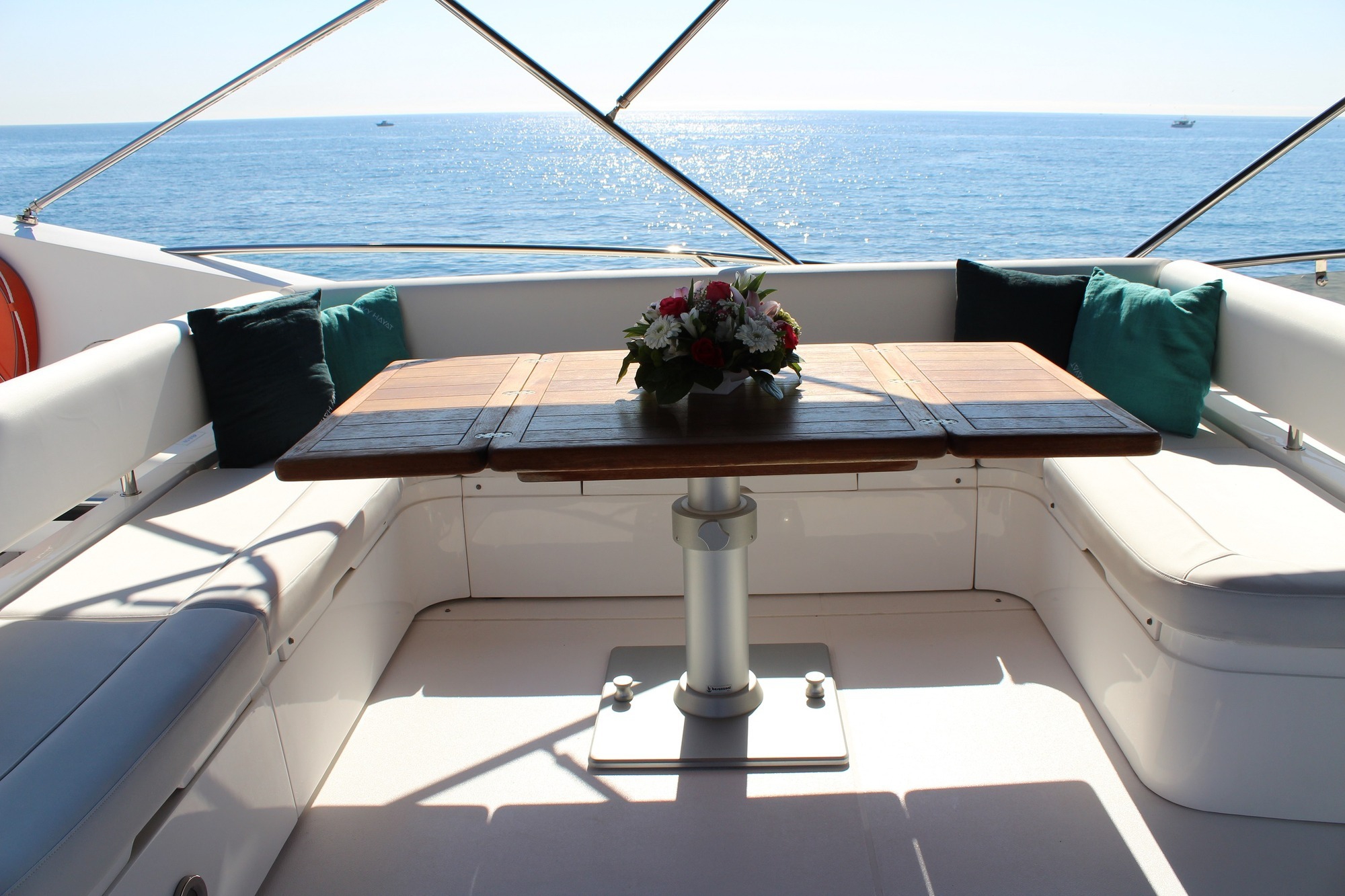 Luxury Crewed Motor Yacht HAYAT photo 8