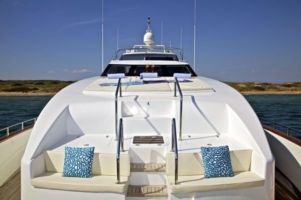 Luxury Crewed Motor Yacht HELIOS photo 3