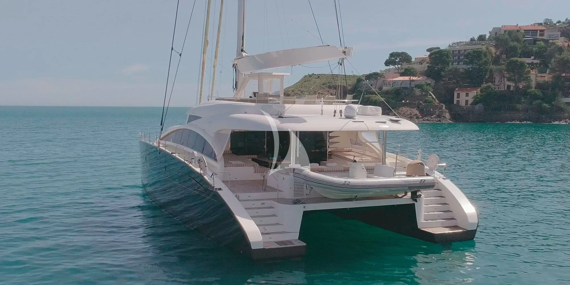 Crewed Catamaran HOUBARA photo 5