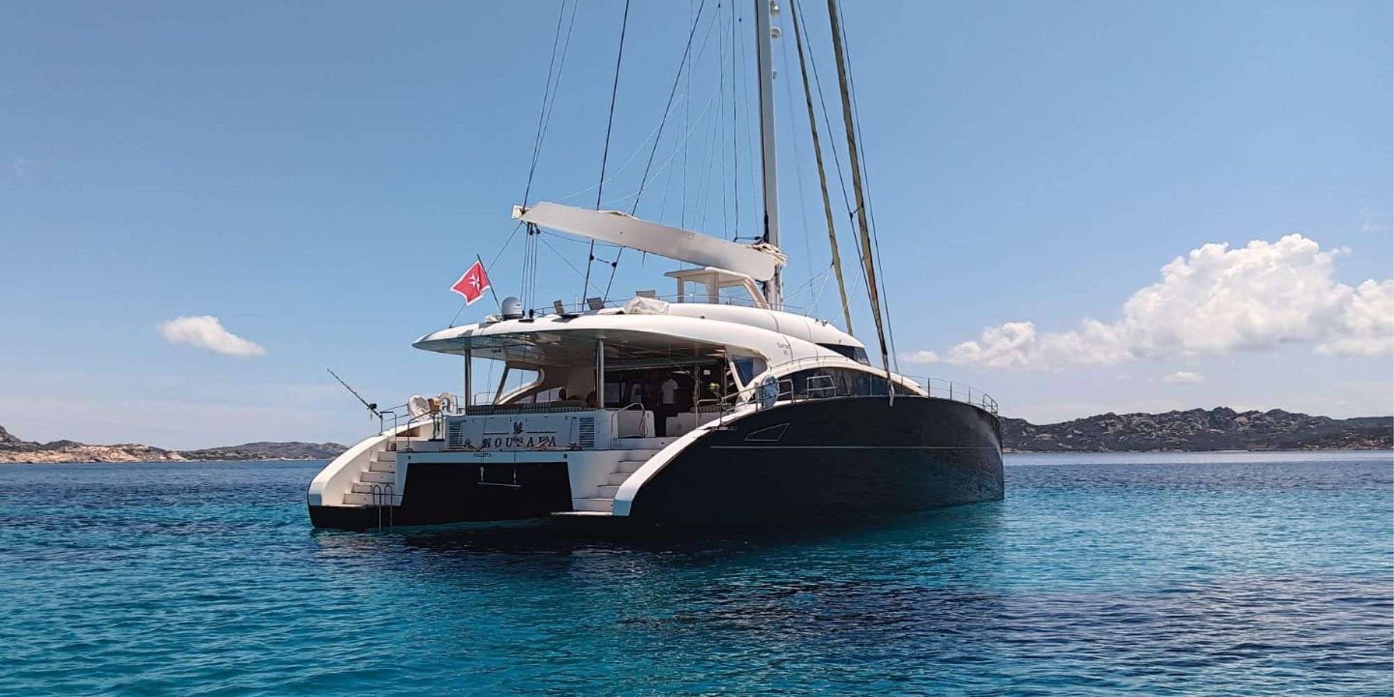 Luxury Crewed Catamaran HOUBARA photo 4