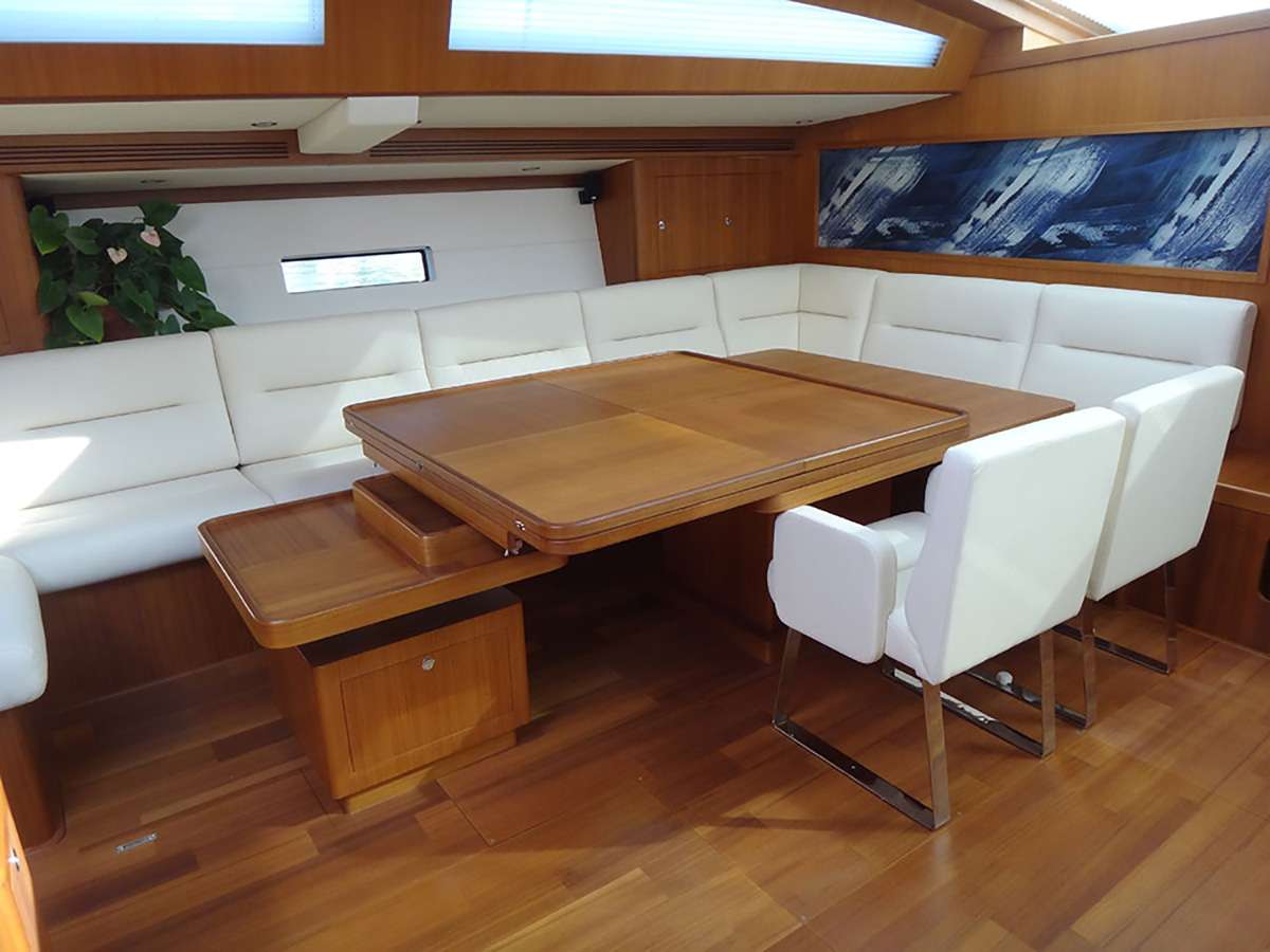 Luxury Crewed Sailing Yacht HUAYRA photo 7