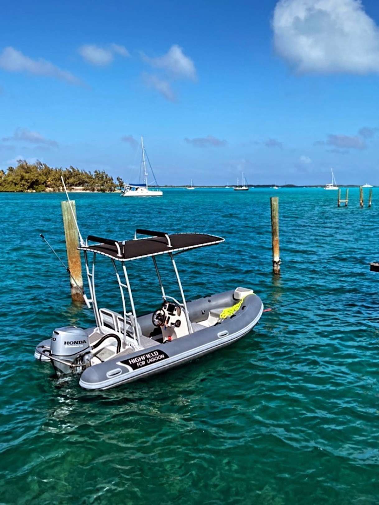 Crewed Power Catamaran HULYA photo 7