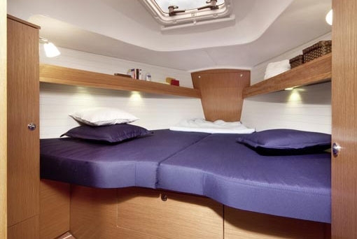 Bareboat Sailing Yacht IFIGENIA photo 6