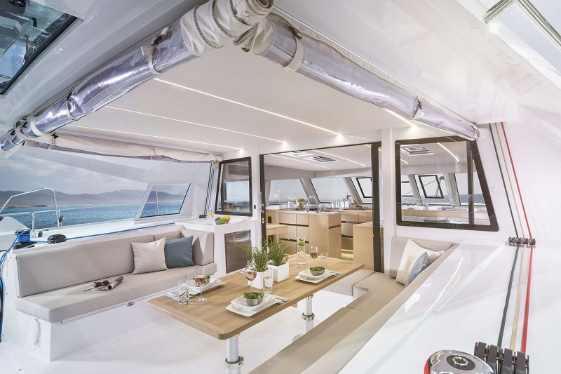 Luxury Crewed Catamaran ILLUSION photo 5
