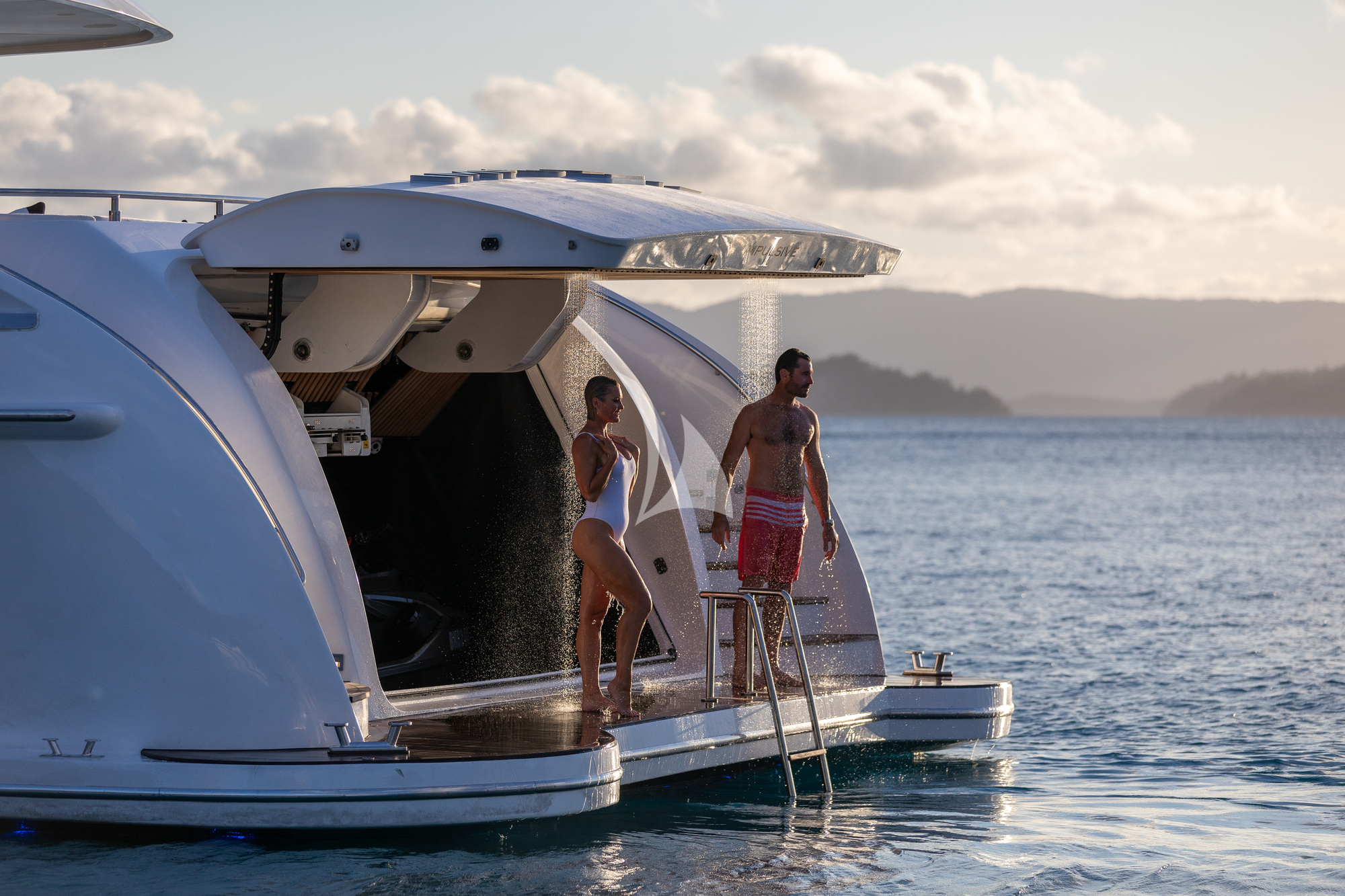 Luxury Motor Yacht IMPULSIVE photo 8