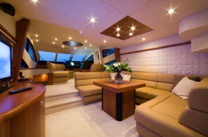 Crewed Motor Yacht INDIGO SUN photo 4