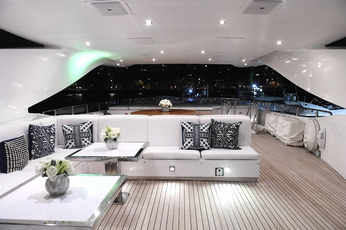 Luxury Crewed Motor Yacht INFINITY PACIFIC photo 5