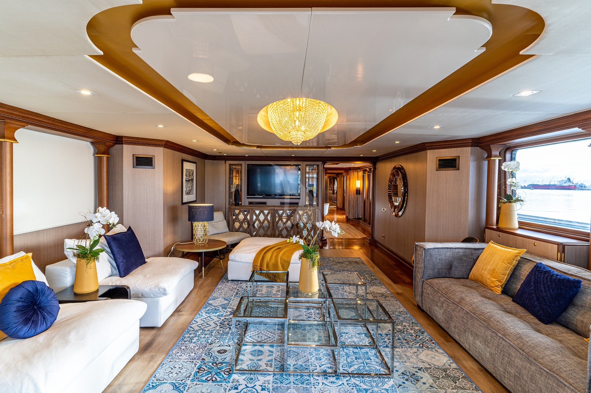 Crewed Motor Yacht IRAMA photo 4