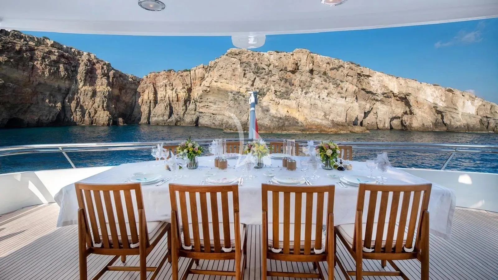 Luxury Crewed Motor Yacht IRAVATI photo 6