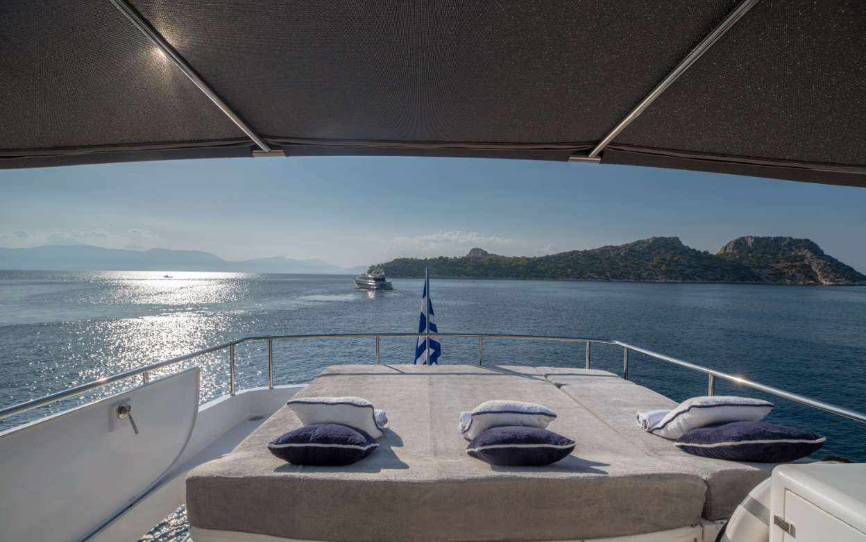 Luxury Crewed Motor Yacht IRENE`S photo 4