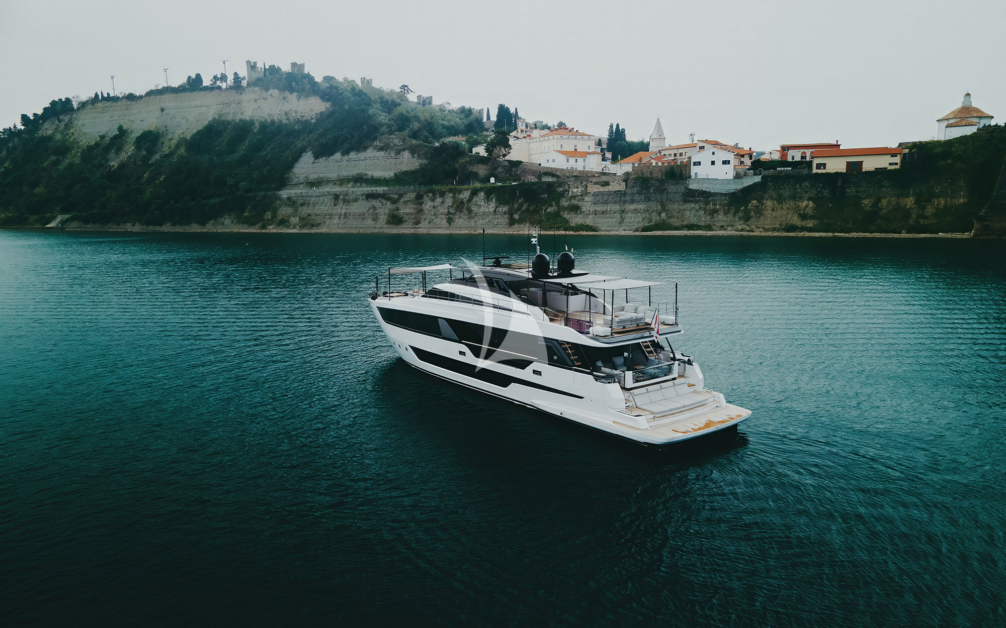 Luxury Crewed Motor Yacht ISOTTA photo 4