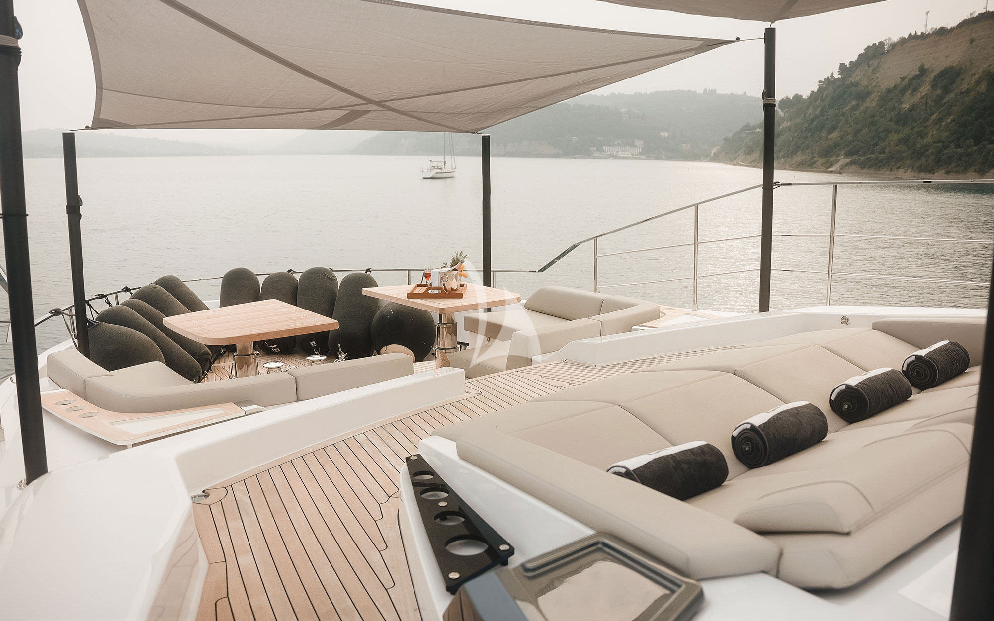Luxury Crewed Motor Yacht ISOTTA photo 8