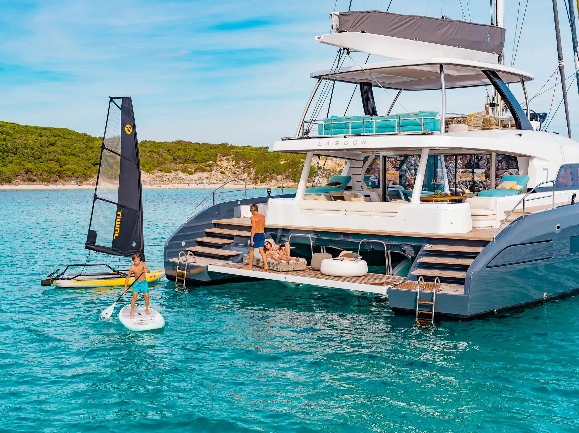 Luxury Crewed Catamaran J. SPARROW photo 5