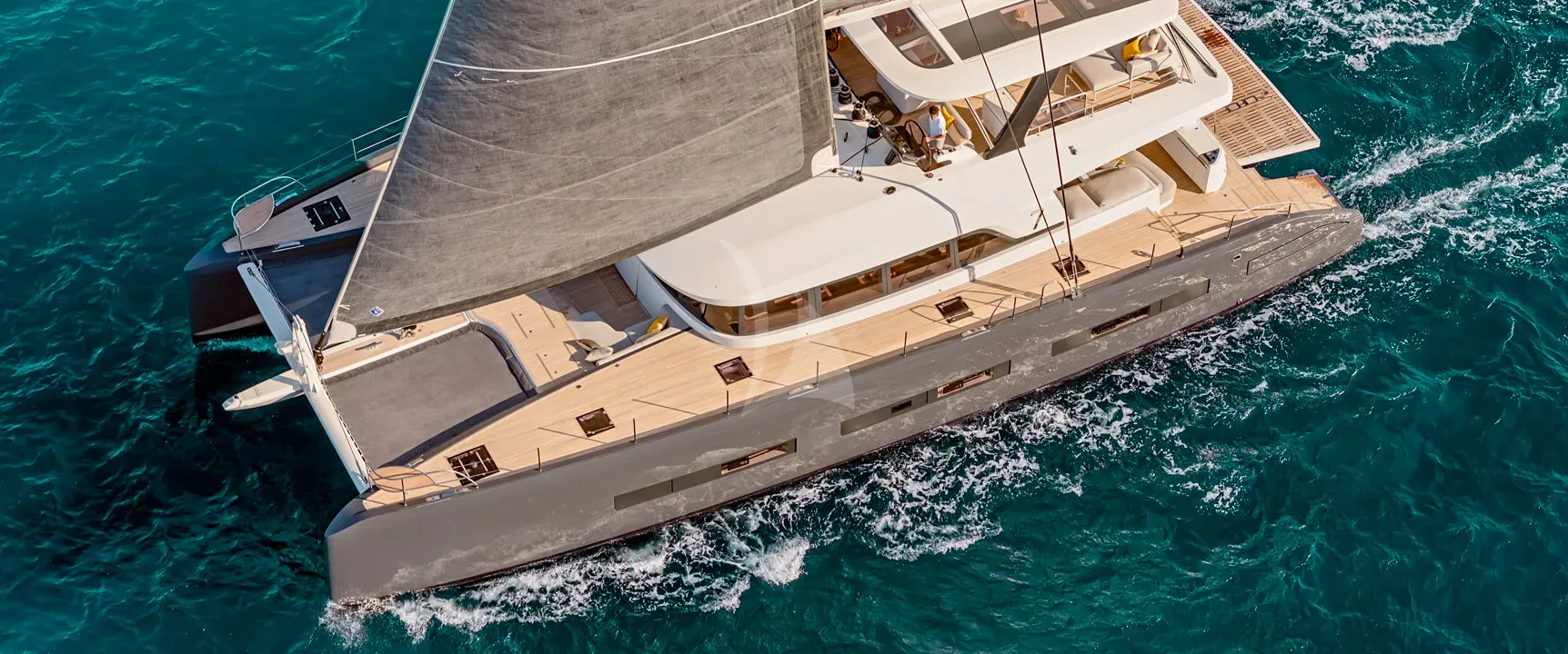 Luxury Crewed Catamaran J. SPARROW photo 6