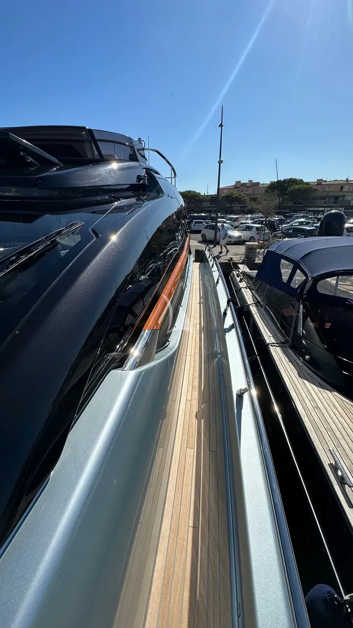 Crewed Motor Yacht JACK II photo 4