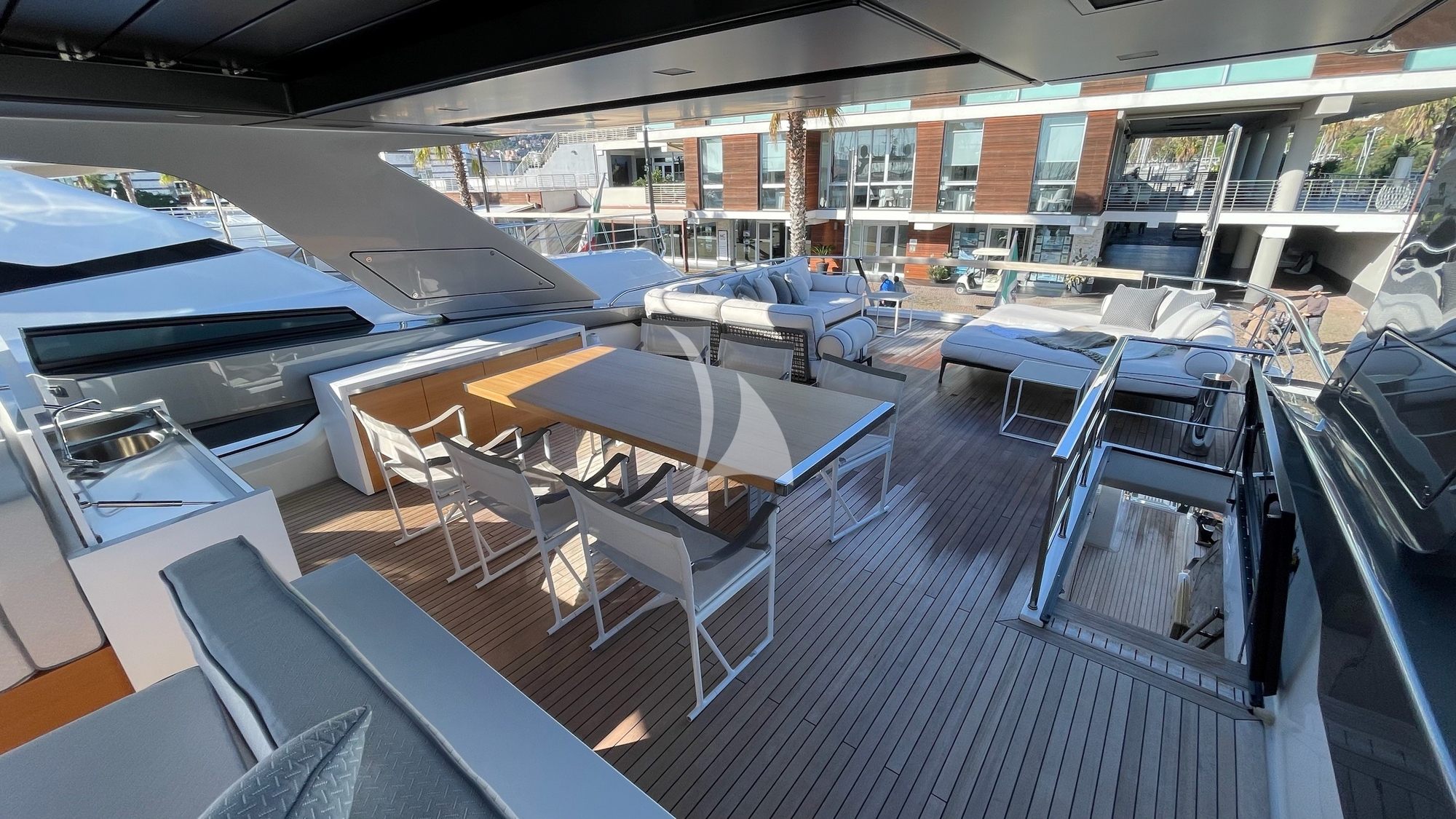 Luxury Crewed Motor Yacht JACKI photo 5