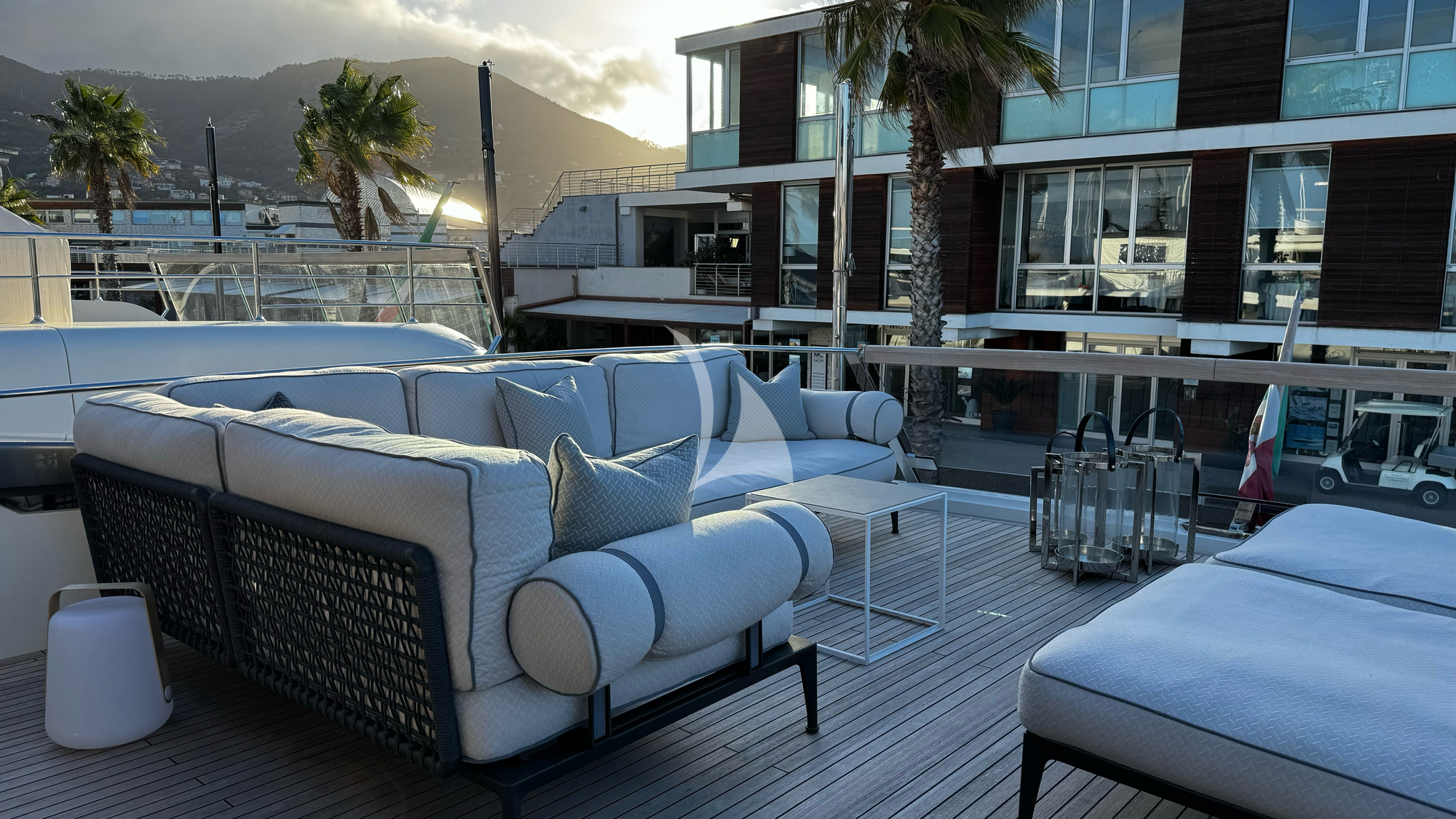 Luxury Crewed Motor Yacht JACKI photo 7