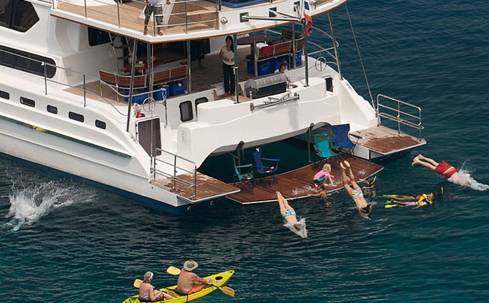 Luxury Crewed Catamaran Jacuzzi Cat photo 5