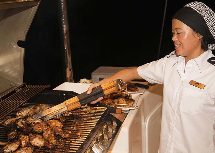 Luxury Crewed Catamaran Jacuzzi Cat photo 8