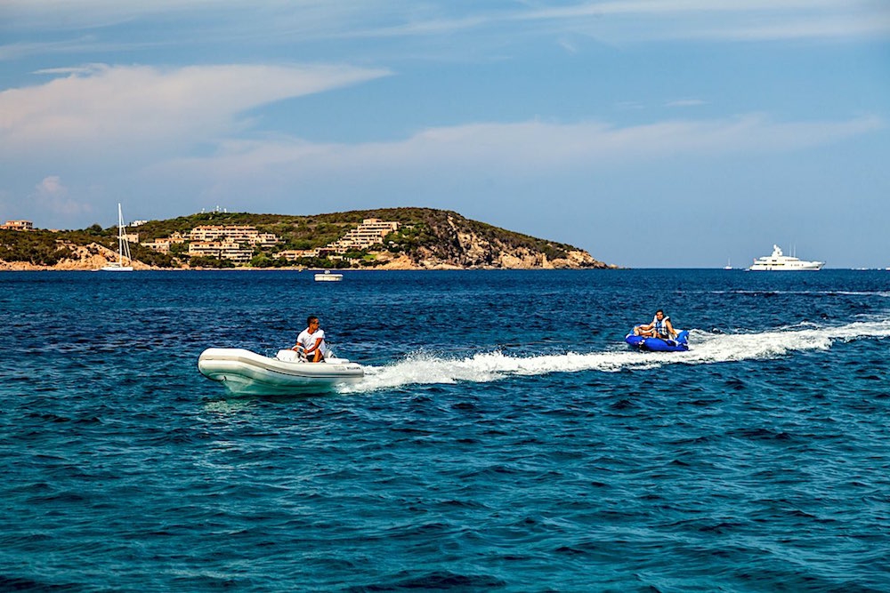 Luxury Crewed Motor Yacht JAJARO photo 6