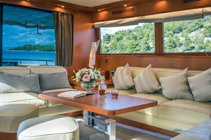 Luxury Crewed Motor Yacht JANTAR photo 7