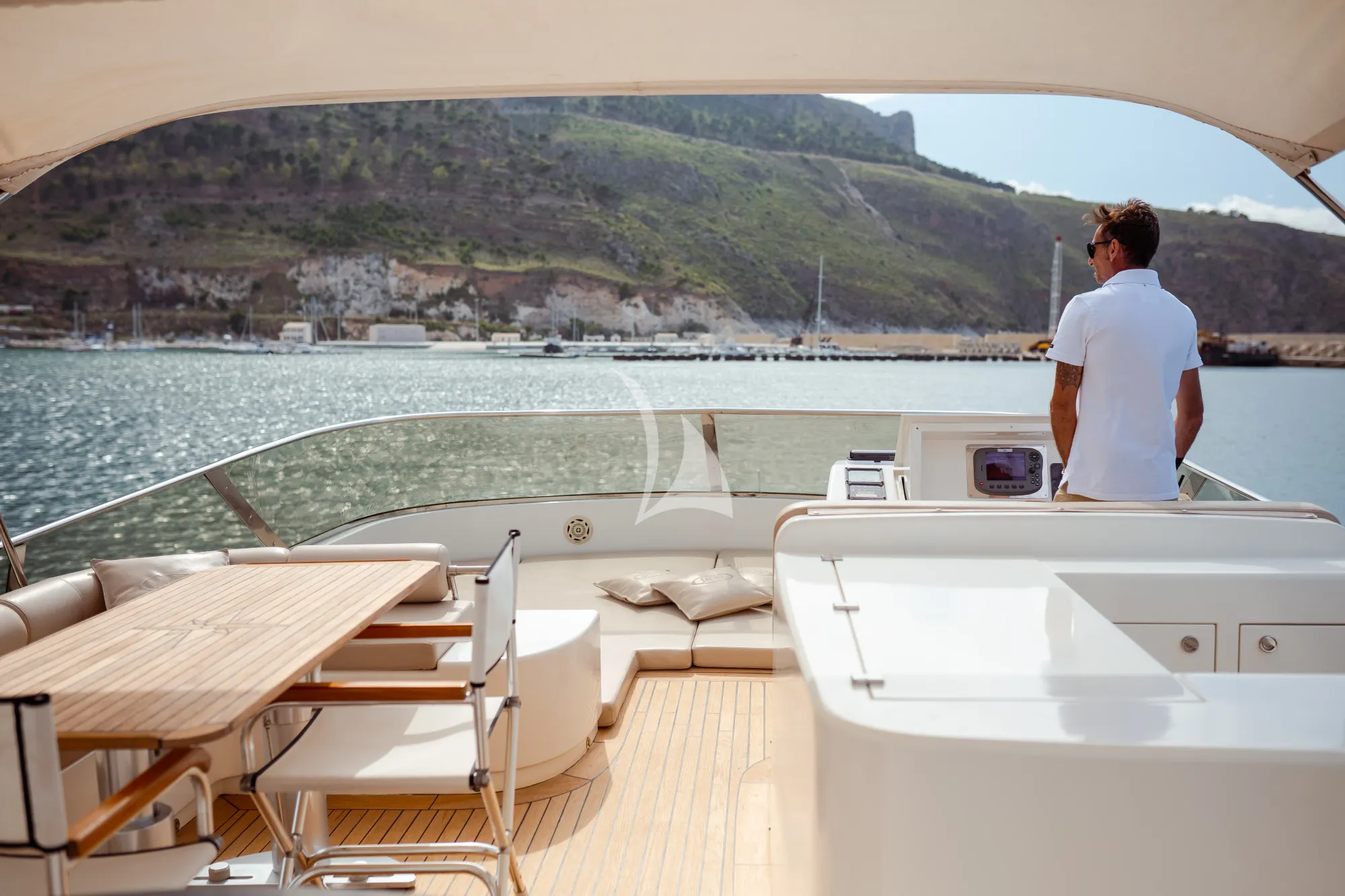 Crewed Motor Yacht JAUNI photo 7