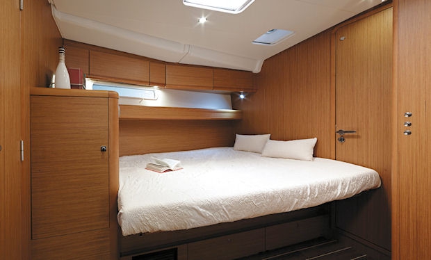 Bareboat Sailing Yacht Jazz Me Blue photo 3