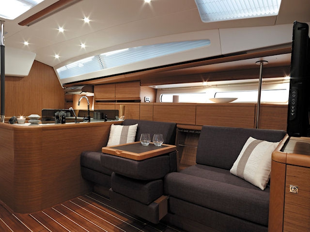 Bareboat Sailing Yacht Jazz Me Blue photo 4