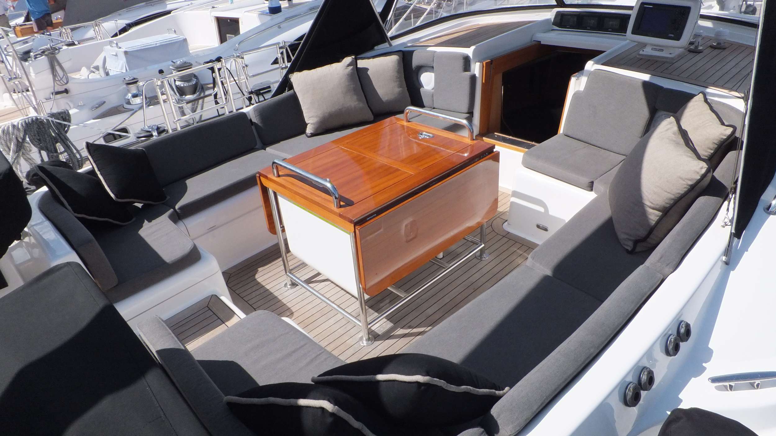 Luxury Crewed Sailing Yacht JERSEY GIRL photo 3