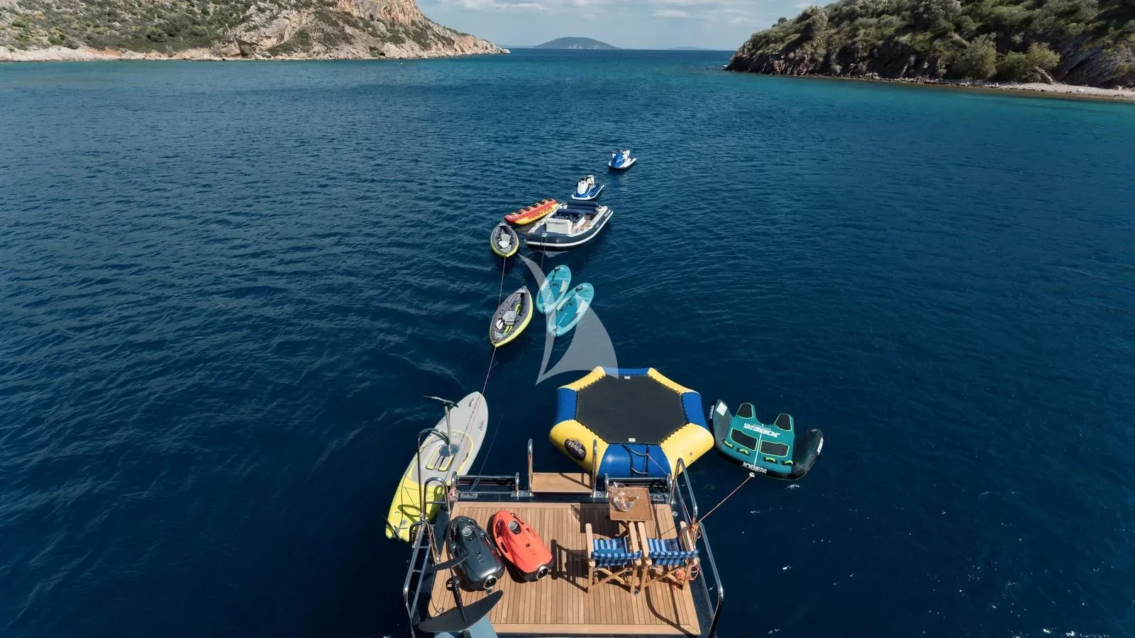 Luxury Crewed Motor Yacht JO I photo 7