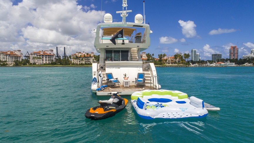 Crewed Motor Yacht Joyce 84 Flybridge photo 8