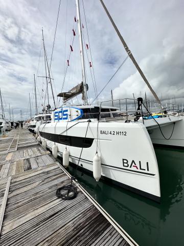 Bareboat JOYOUS photo 5