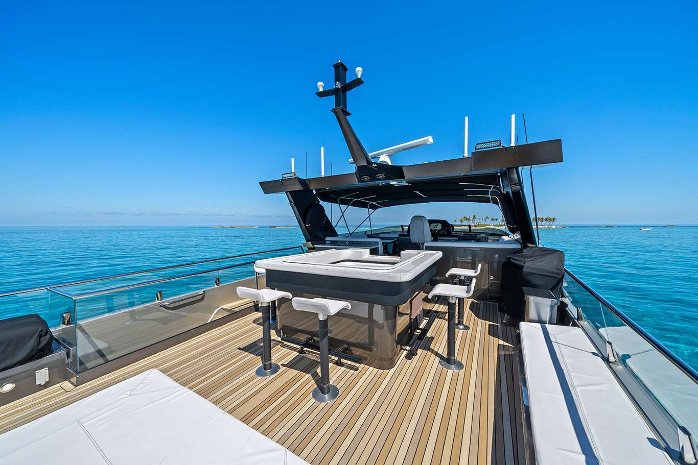 Luxury Crewed Motor Yacht JULIANNE photo 5