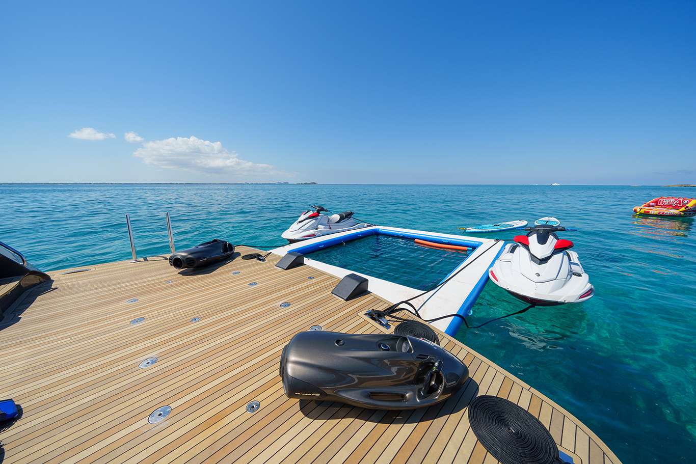 Luxury Crewed Motor Yacht JULIANNE photo 6