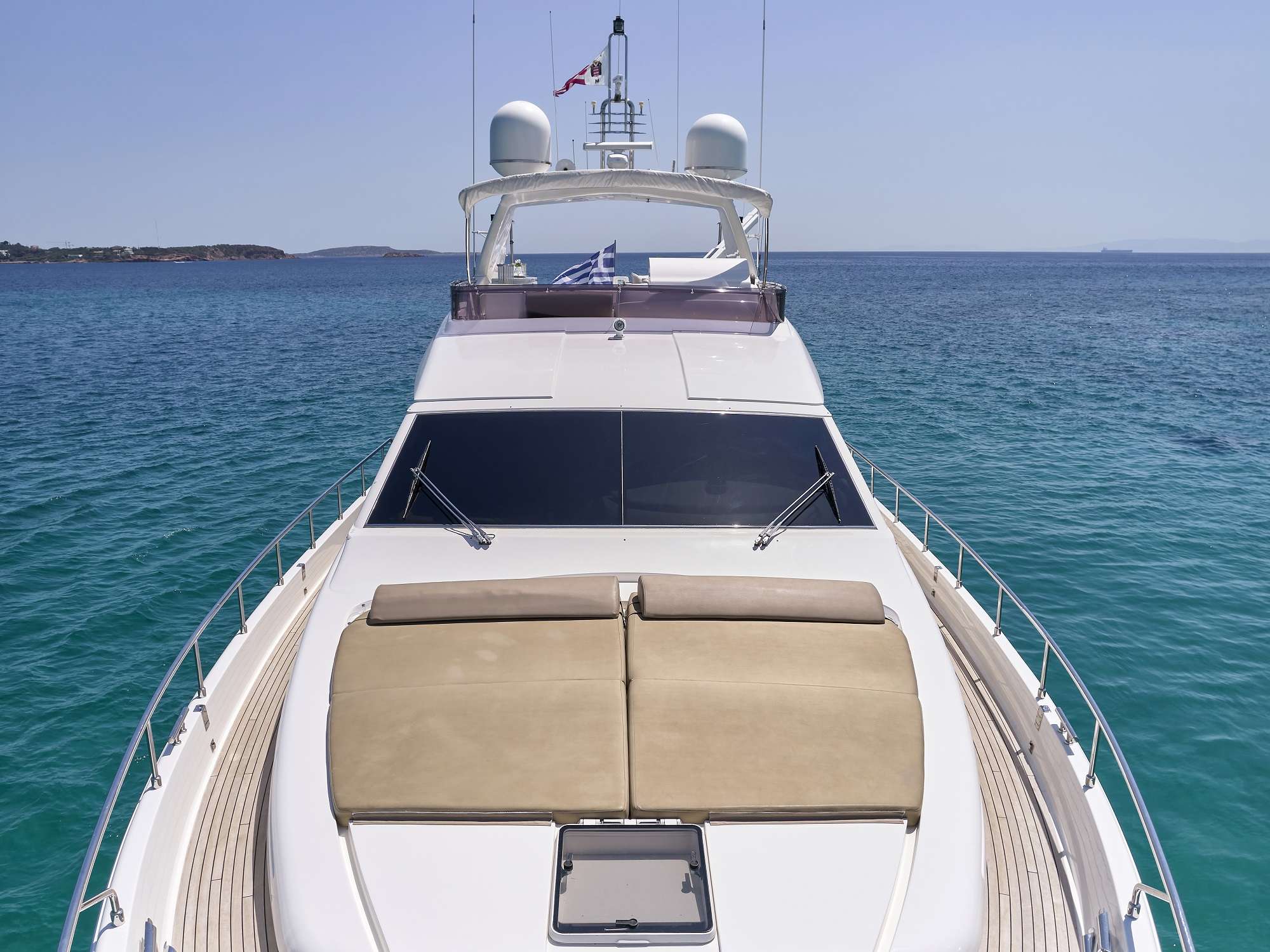 Luxury Crewed Motor Yacht JULIE M photo 5