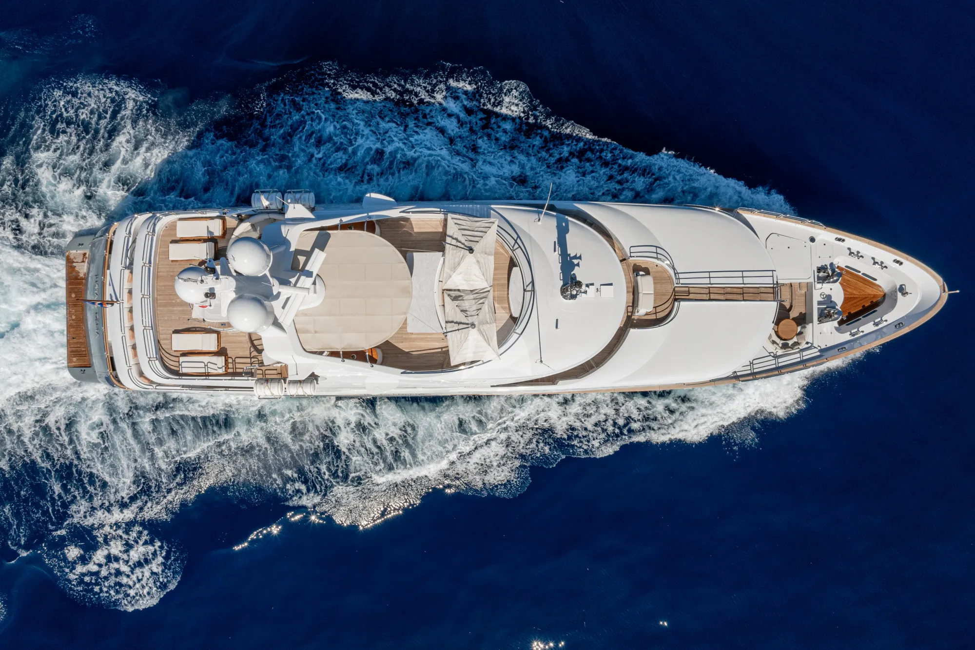 Luxury Crewed Motor Yacht JUSTA DELIA photo 5