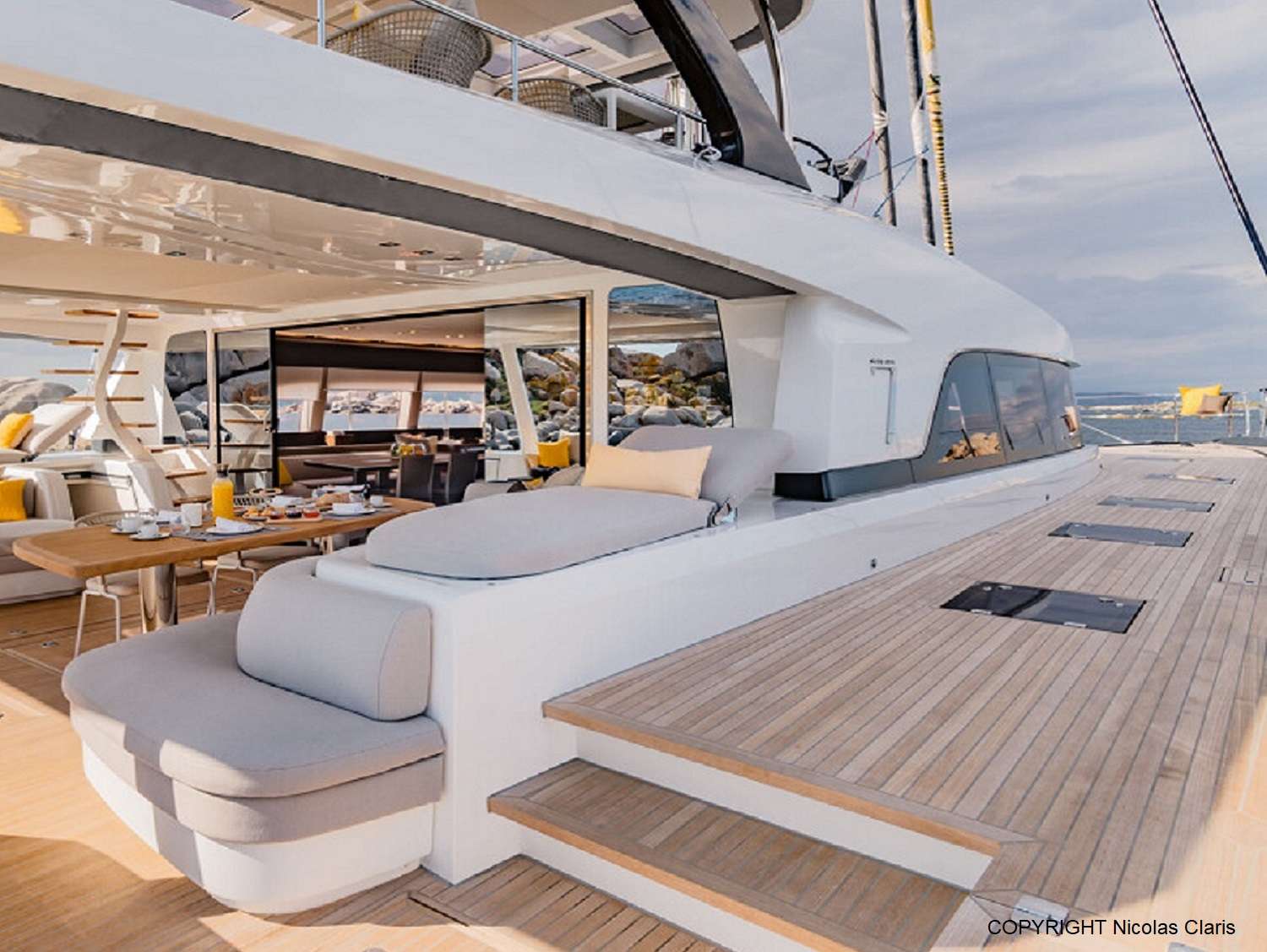 Luxury Crewed Catamaran KAJIKIA photo 3