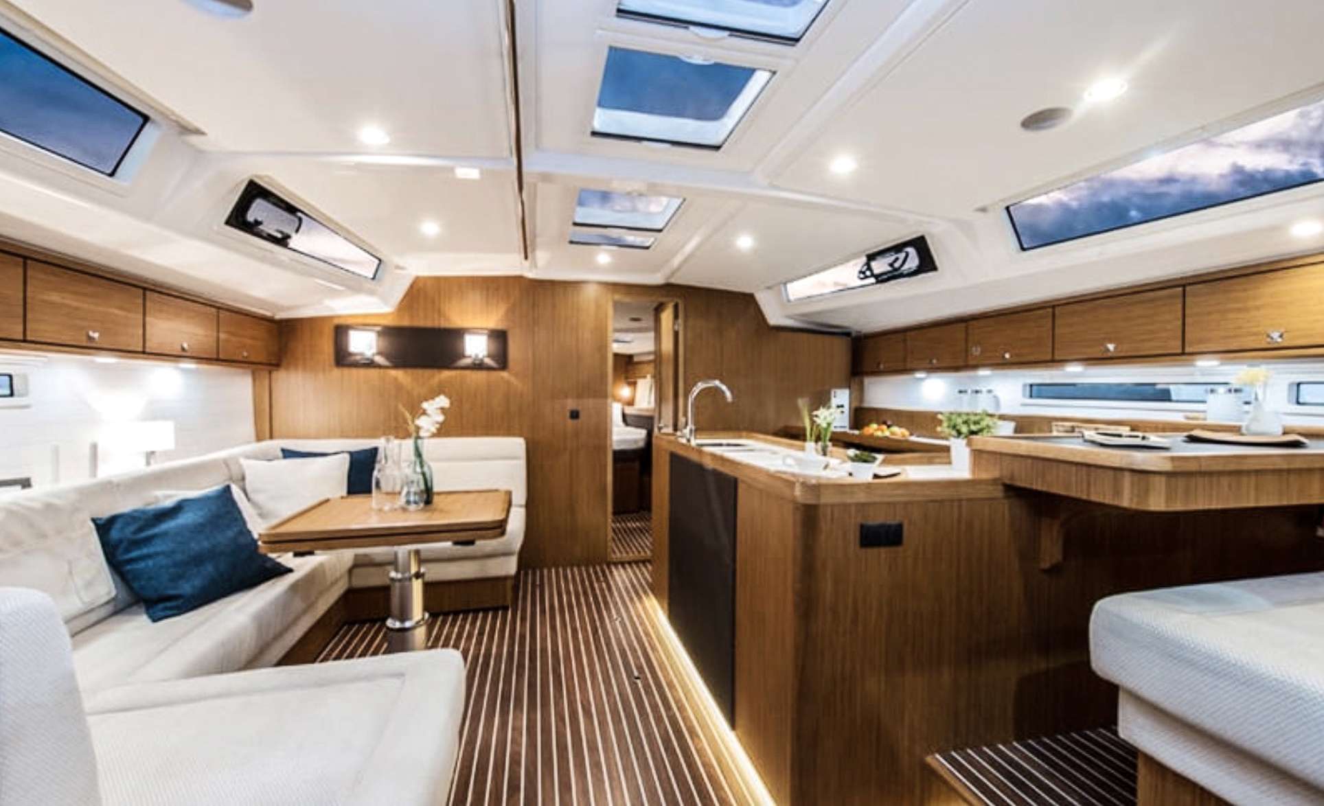 Crewed Sailing Yacht KALLIRRHOE photo 8