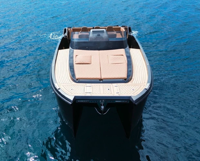 Crewed Motor Yacht KALYPSO III photo 3