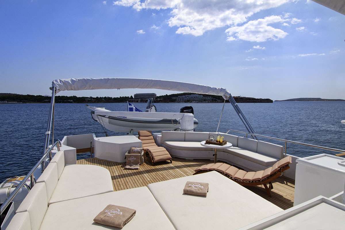 Luxury Crewed Motor Yacht KARMA photo 3