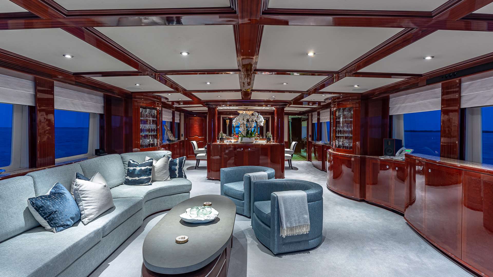 Luxury Motor Yacht KASHMIR photo 5