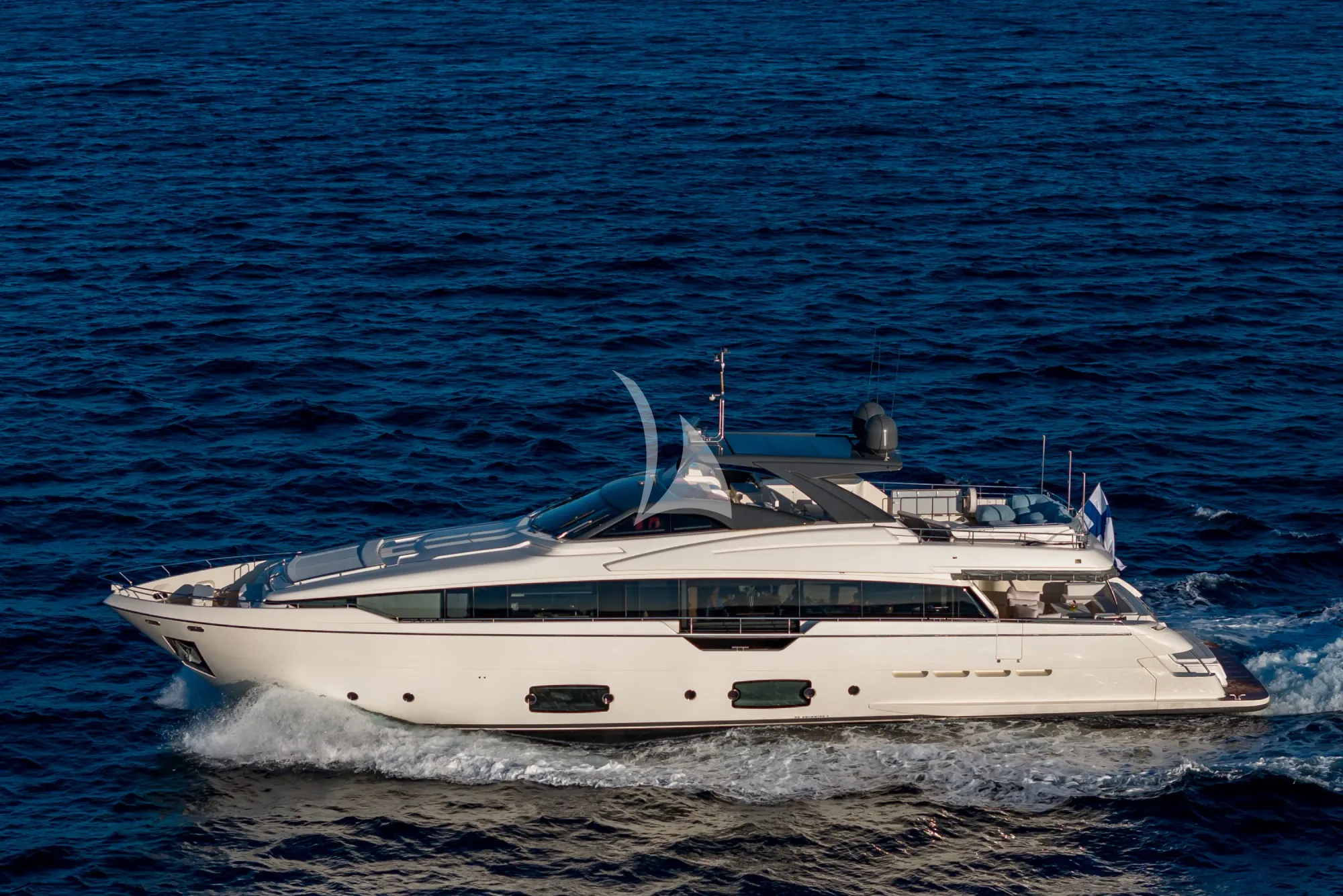 Luxury Crewed Motor Yacht KATARIINA XO photo 4