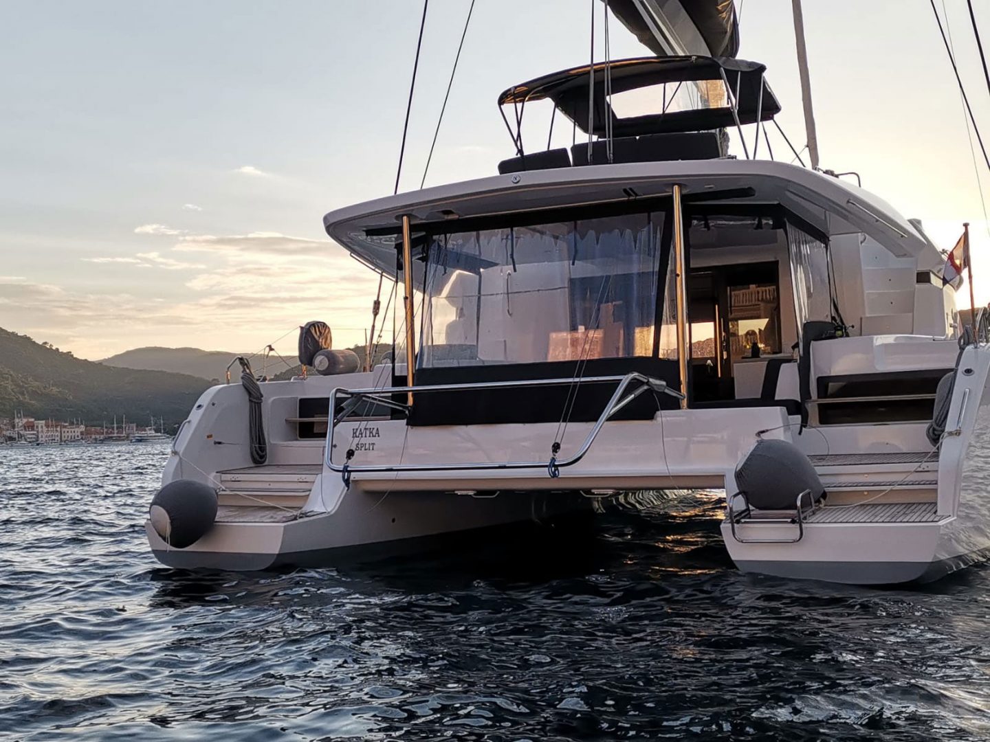 Bareboat Catamaran KATKA photo 4